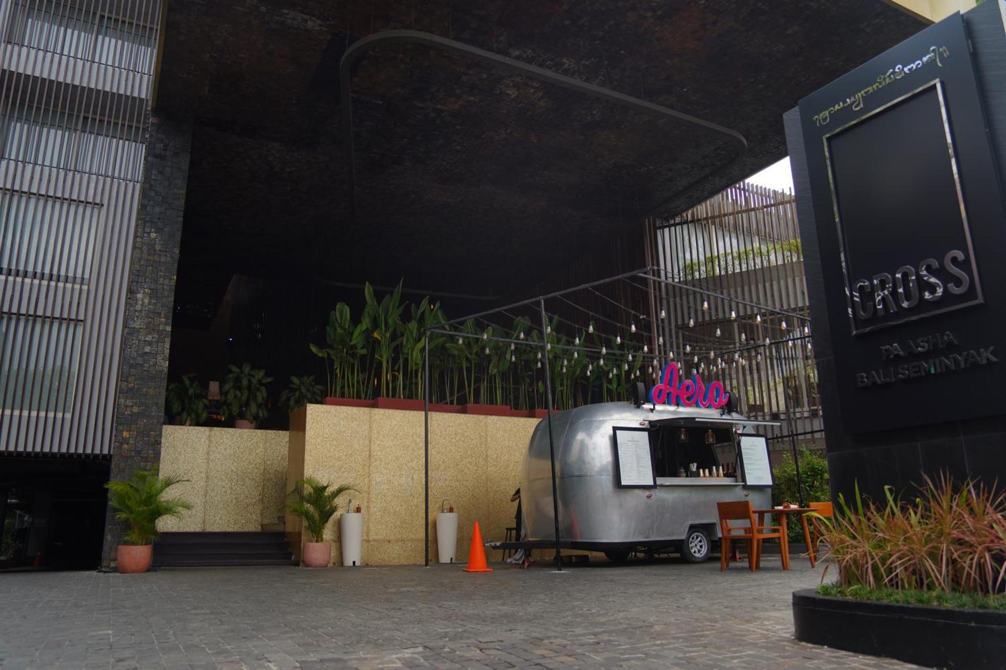 Cross Paasha Bali Seminyak Hotell Exteriör bild