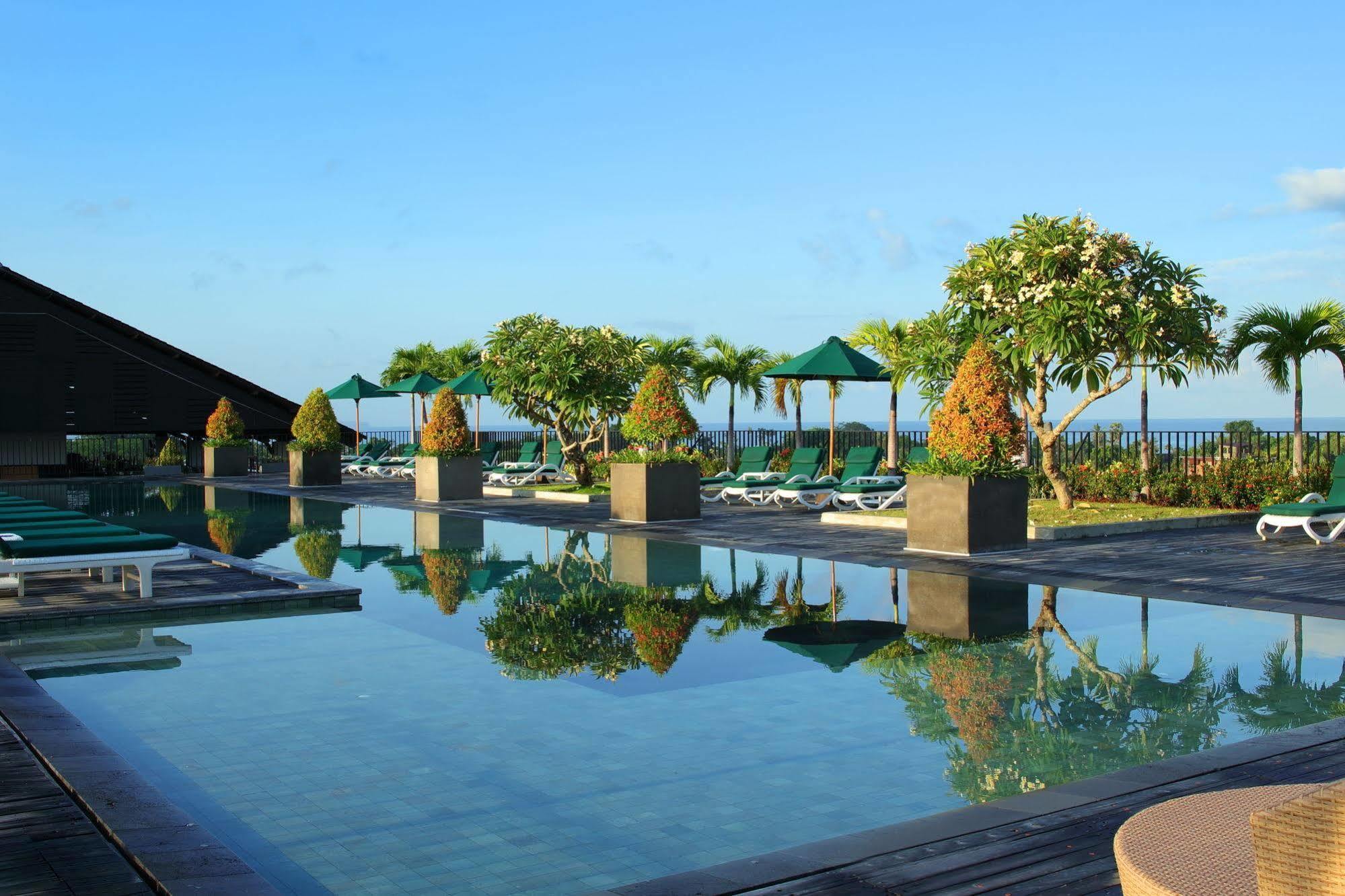 Cross Paasha Bali Seminyak Hotell Exteriör bild